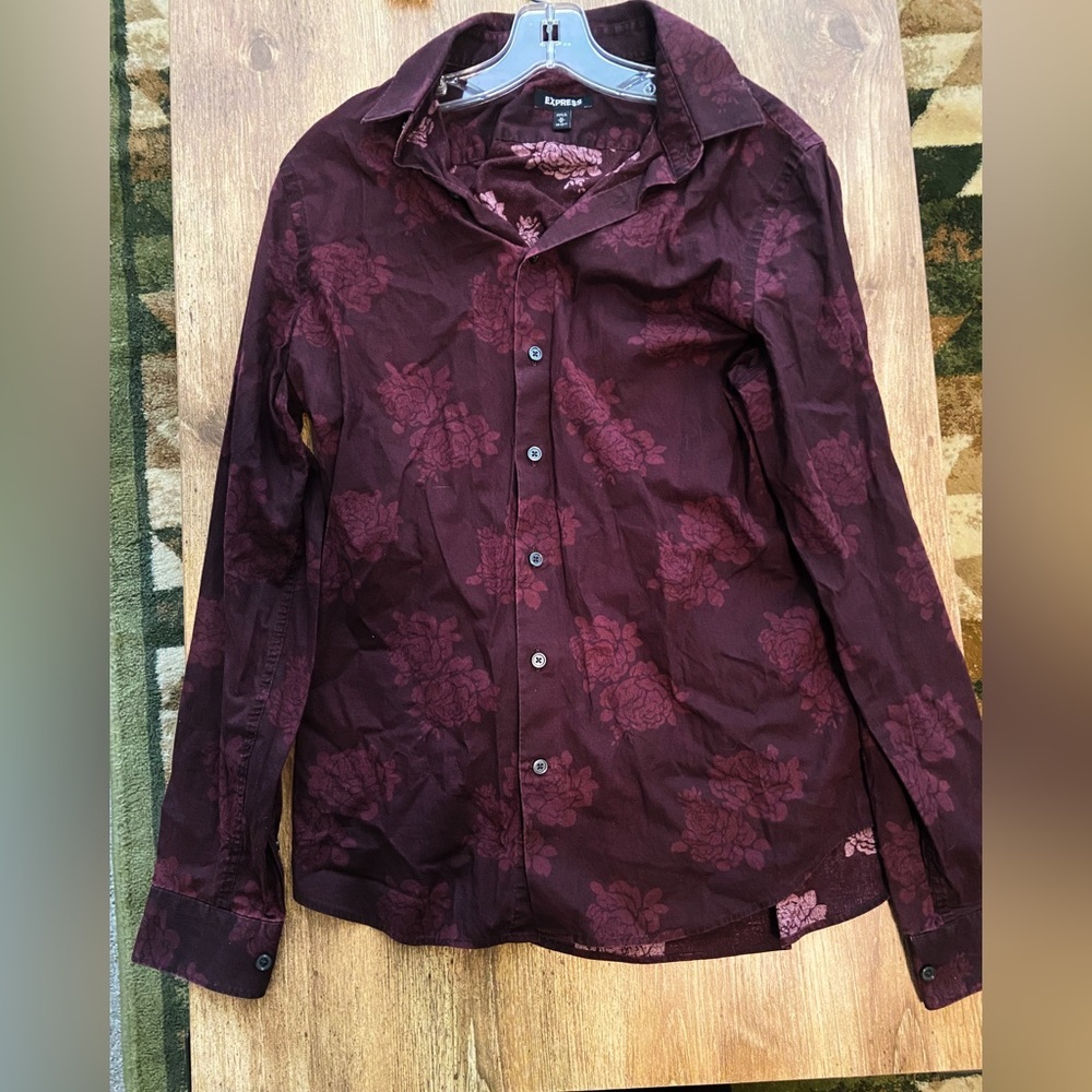EXPRESS Men’s Slim Fit Floral Red Pattern Button Down Shirt M 15/15 1/2​